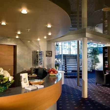 Готель Cresta Sun 4*