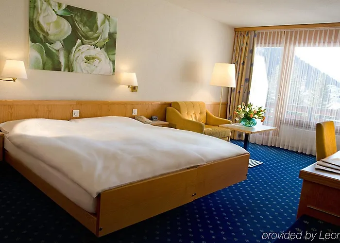 Cresta Sun Готель