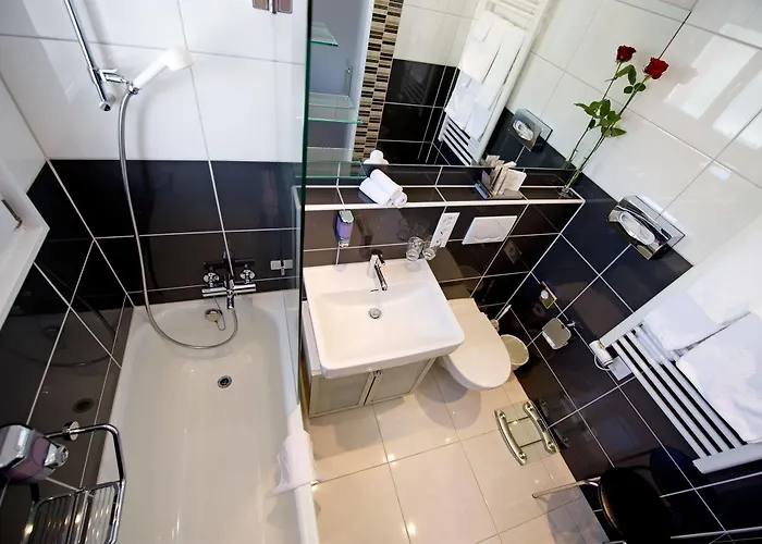 Готель Cresta Sun