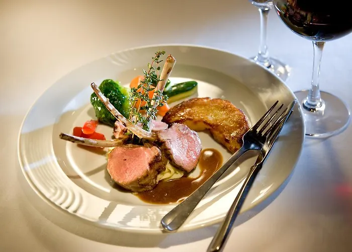 Готель Cresta Sun