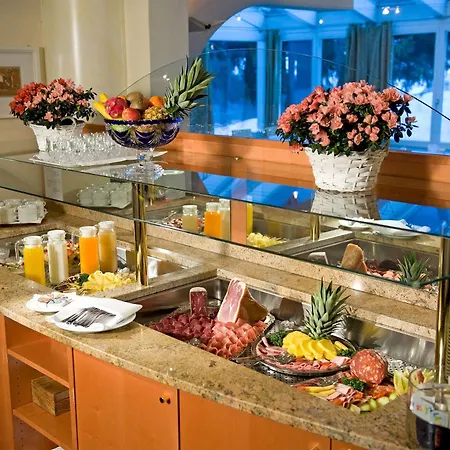 Cresta Sun فندق دافوس